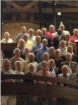 reunion_columbus_longhouser_04.jpg (110369 bytes)